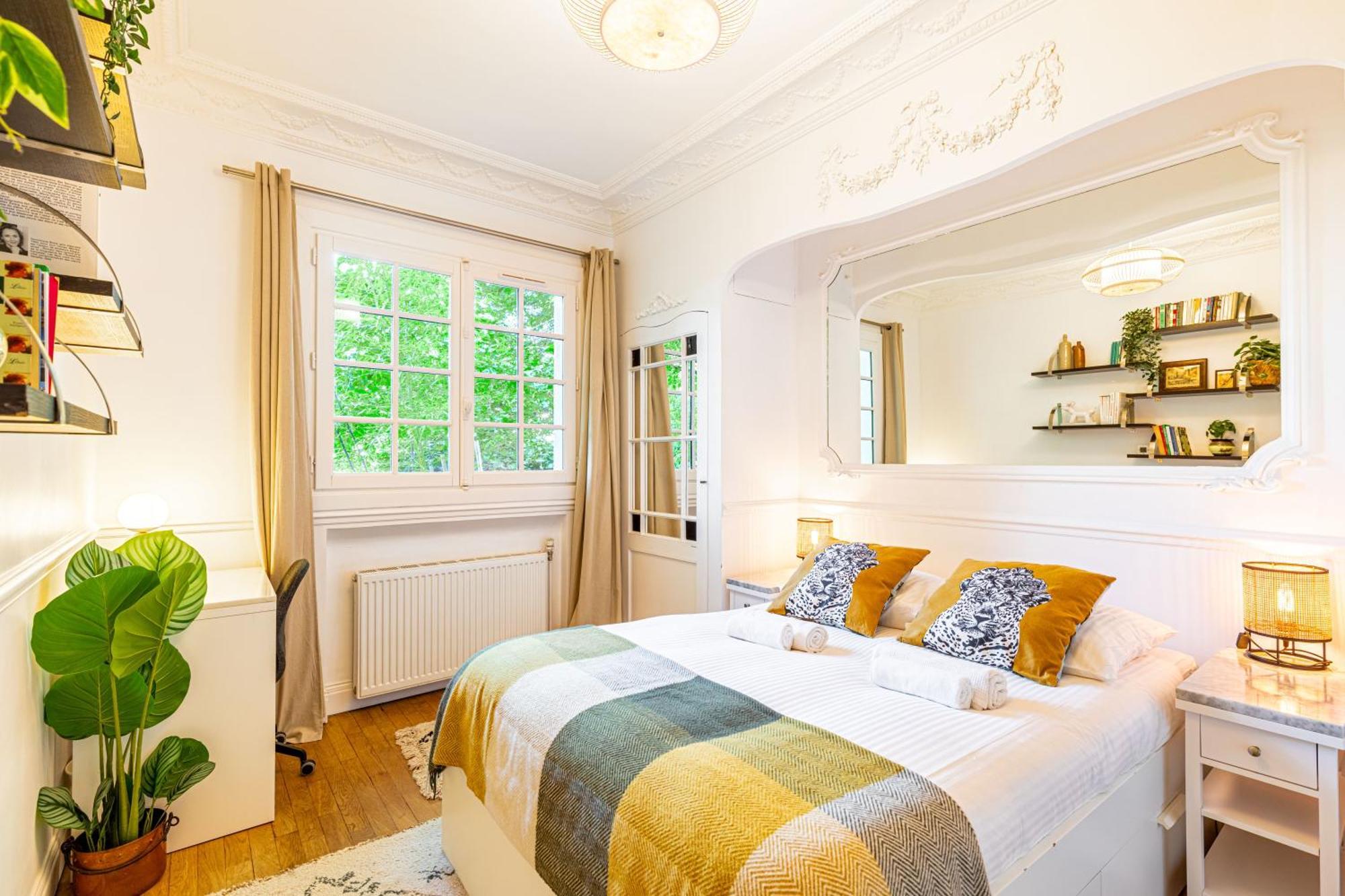 Grand & Classy Apartment With Private Garden, Villa Des Ammonites 뫼동 외부 사진