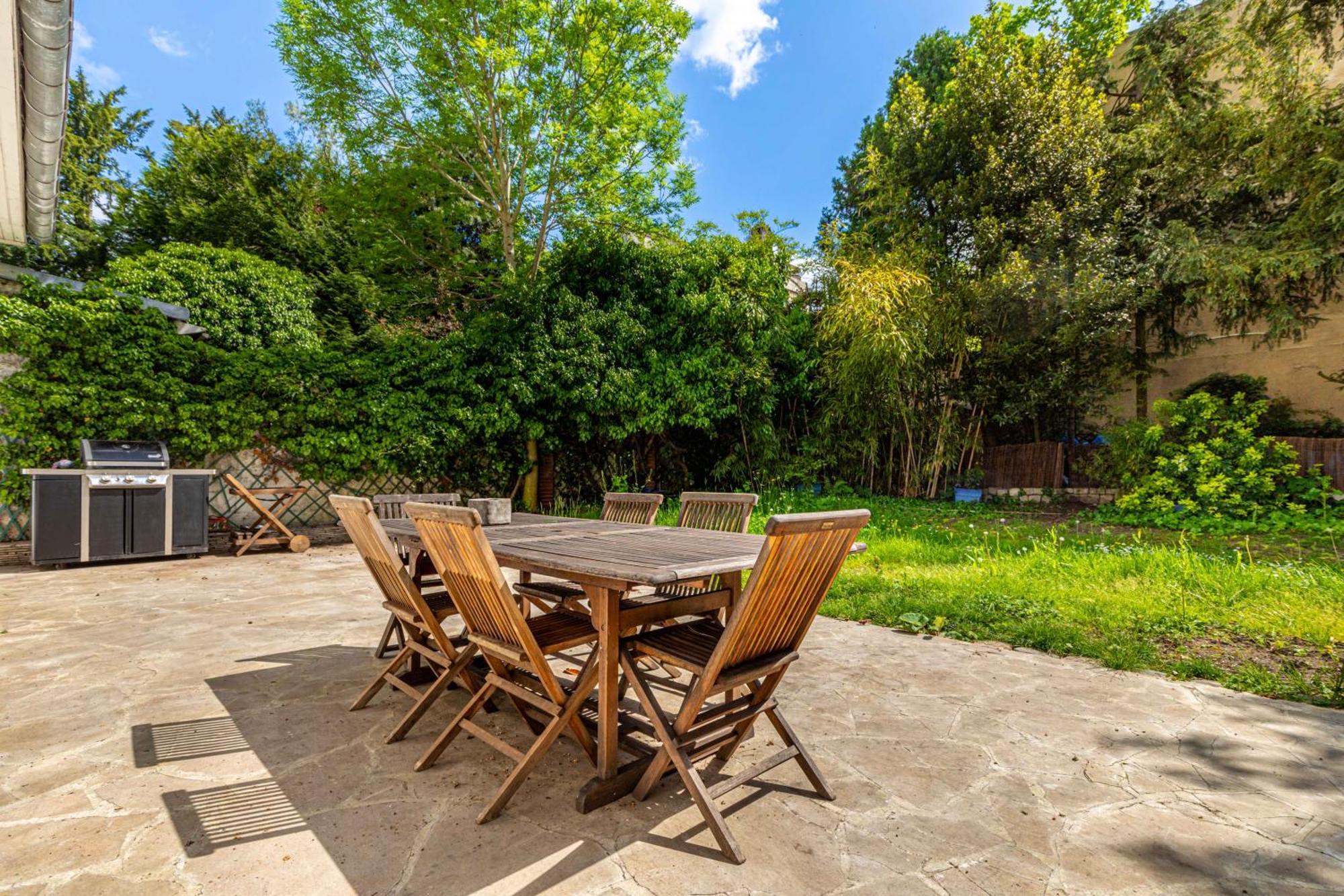 Grand & Classy Apartment With Private Garden, Villa Des Ammonites 뫼동 외부 사진